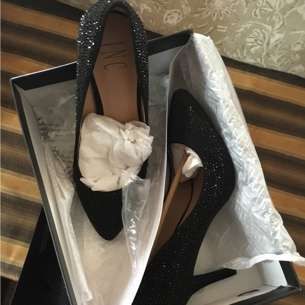 INC Black Sequined 3” Pumps Size 7W